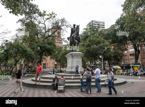 Parque de Bolivar, Medellin, Colombia Stock Photo - Alamy