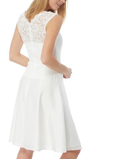 Swing Cocktailkleid Mit Oberteil Aus Floraler Spitze Offwhite Online