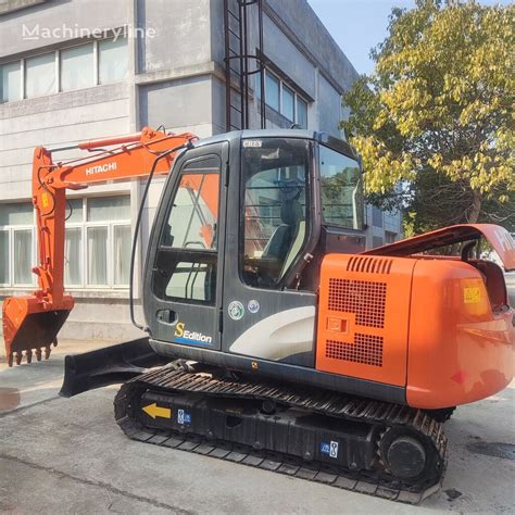 Hitachi ZX60 Mini Excavator For Sale China MB30258