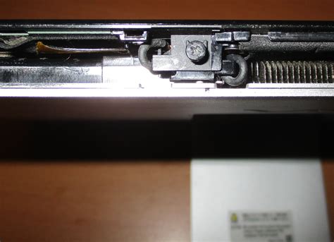 Opening the VAIO Z Canvas (VJZ12A) to Remove a Swollen Battery