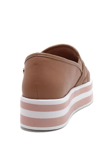 Slip On Flatform Vizzano Matelassê Nude Compre Agora Dafiti Brasil