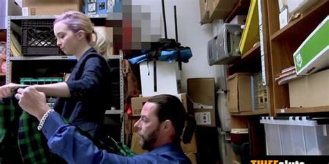 Cute Roommate Craved For Someone To Fuck Her During Lockdown Tnaflix