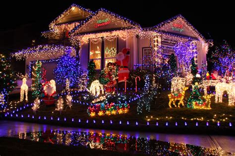 Guide to Christmas Lights in The Woodlands - Hello Woodlands