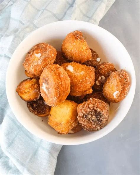 Taco Bell Cinnabon Delights Recipe (With Photos) | レシピ