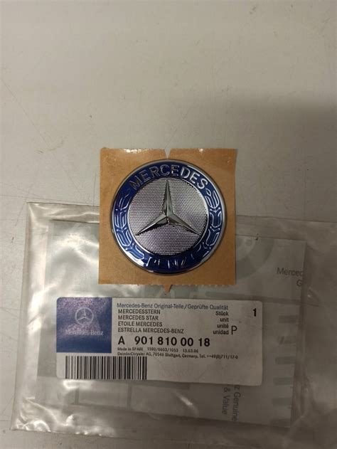 EMBLEMAT ZNACZEK LOGO MERCEDES SPRINTER A9018100018 ASO ORG