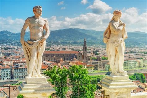 Bela paisagem acima do panorama na vista histórica da florença de