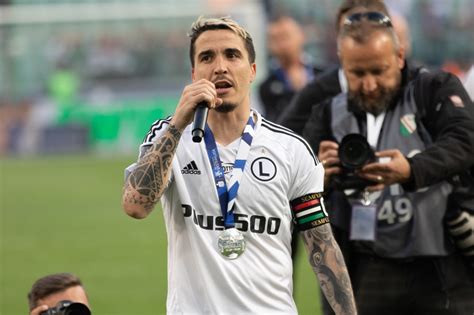 Oficjalnie Josue Przed U Y Kontrakt Z Legi Legia Net