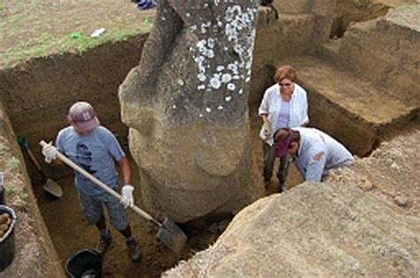 Easter Island’s Statues Reveal Bodies Covered With Unknown Ancient ...