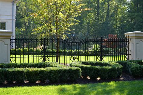 Top 3 Metal Fence Design Trends for 2023 - Cacciola Iron