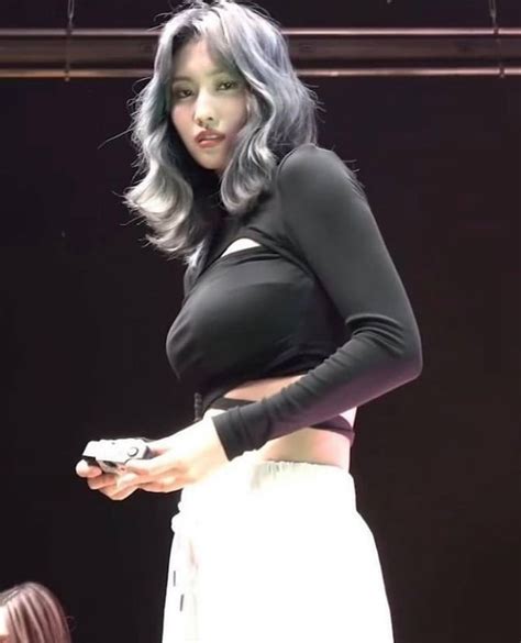 Momo Is Huge🤤 R Twice Fap