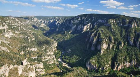 Le GR 736 Gorges et Vallée du Tarn Tourisme Aveyron