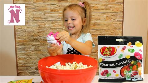 Конфетки ДЖЕЛЛИ БЕЛЛИ в яйце с сюрпризами Интерактивная МЫШЬ в попкорне ...