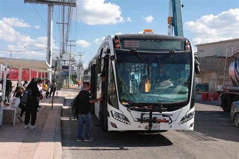 Llegan nuevos camiones de transporte público en Querétaro