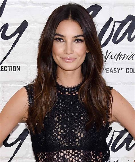 Lily Aldridge Looks Totally Different With A Bob