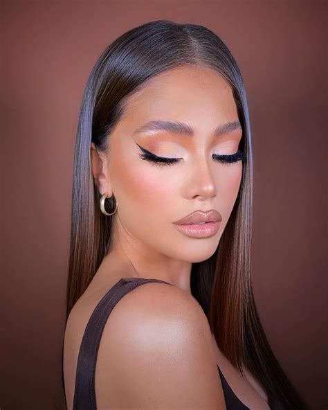 Glam By Majha On Instagram “glam 🖤 Glambymajhabeauty Makeup