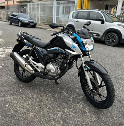 Jovem tem moto roubada por ladrão armado na Rio Santos em Paraty Sul