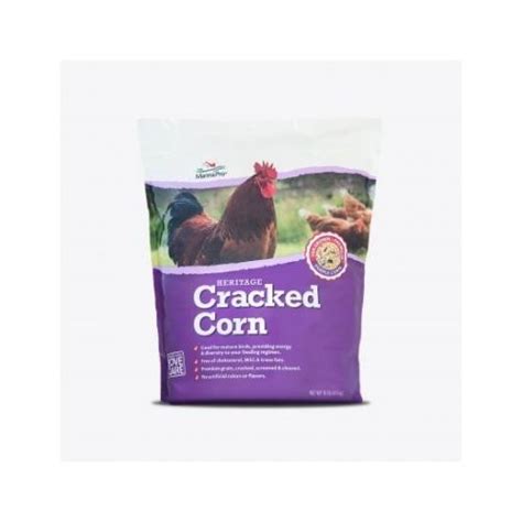 Manna Pro Cracked Corn for Chickens with Purple Corn