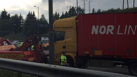 Veltet Vogntog På E6 Rettet Opp Stor Oslo