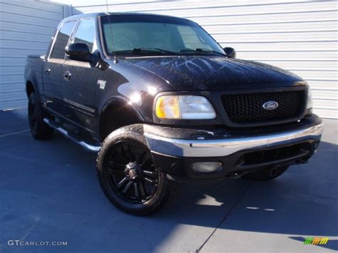 2001 Black Ford F150 Lariat Supercrew 4x4 90960621