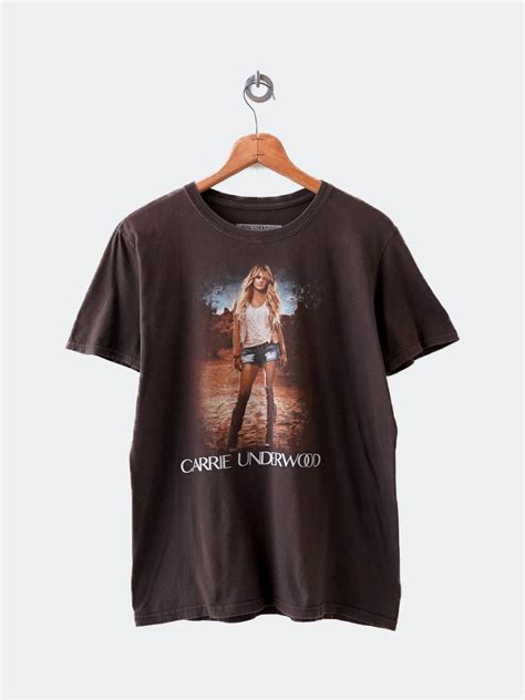 carrie underwood tee