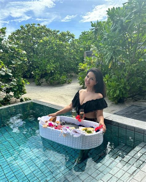 Pic Talk Sunny Leone Flaunts Enviable Curves In Black Monokini