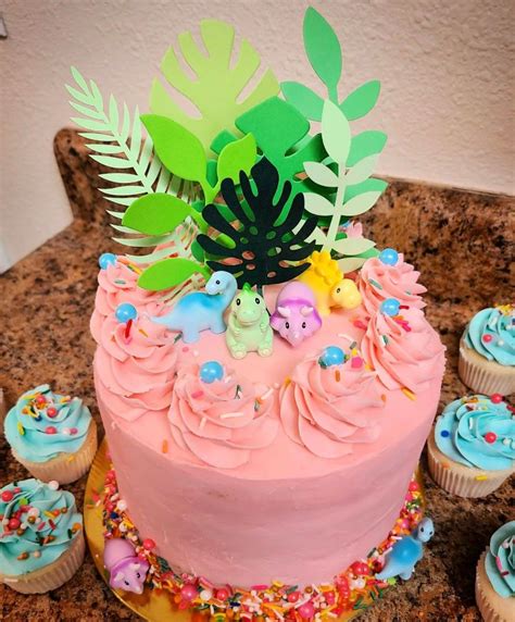 25 Amazing Dinosaur Cake Ideas Dinosaur Birthday Cakes Dinosaur Cake Birthday Cake Girls