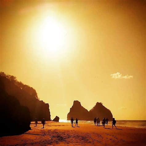 Praia Que D Acesso A Cacimba Do Padre Morro Dois Irm Os E Ba A Dos