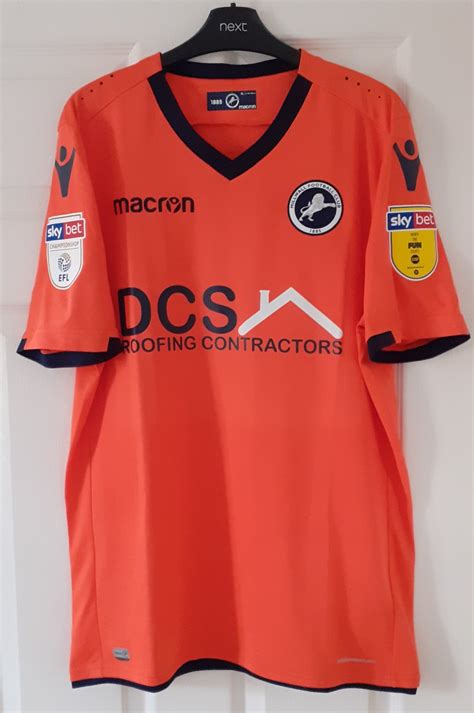 Millwall Third Baju Bolasepak Sponsored By Dcs Roofing