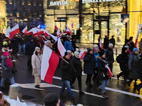 Armagedon Komunikacyjny W Warszawie Parali Ogromne Op Nienia I