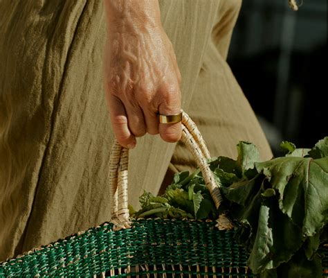 Shop Oura Ring 4: Gold