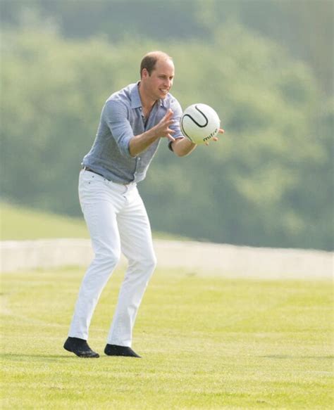 Prince Harry & William both do 'rigorous' workouts - but one has 'more ...