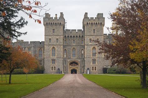 Visiting Windsor Castle - Everything you need to know | Blushrougette ... 