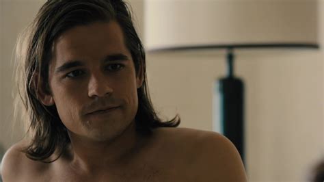 ausCAPS: Jason Ralph shirtless in Madam Secretary 2-01 "The Show Must ...