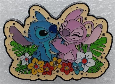 PP170577 Loungefly Stitch And Angel Snuggling Best Friends Portrait Mystery Hot