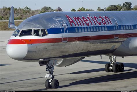 N660AM American Airlines Boeing 757 223 WL Photo By Urs Hess ID