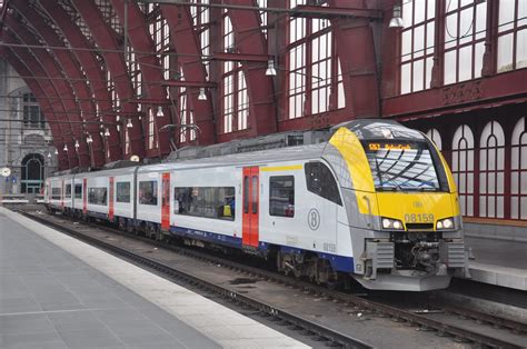 NMBS MS08 Siemens Desiro ML 08159 Antwerpen Centraal Kris Henderikx