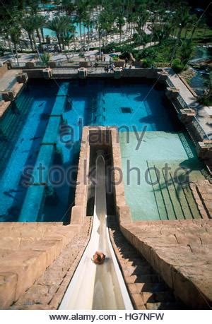 Leap of Faith water slide, Atlantis Resort, Paradise Island, Bahamas ...