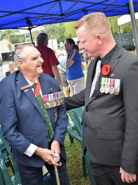 Vc Winner Keith Payne Leads Ingham Anzac Day Service Nt News