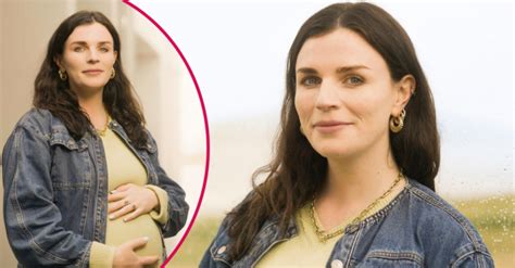 Inside Aisling Bea S Secret Pregnancy Distressing Symptoms Sex Of Baby Famous Partner
