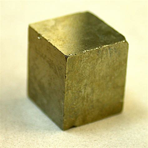 Vintage Crystal Pyrite Mineral Specimen Cube 44 Gms Min006