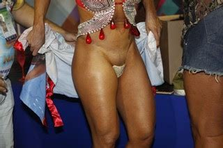 CARNAVAL DO RIO DE JANEIRO POLÊMICA DANI SPERLE UNA TAPA SEXA DE 2