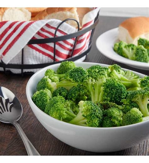 Great Value Organic Frozen Steamable Broccoli Florets 10 Oz