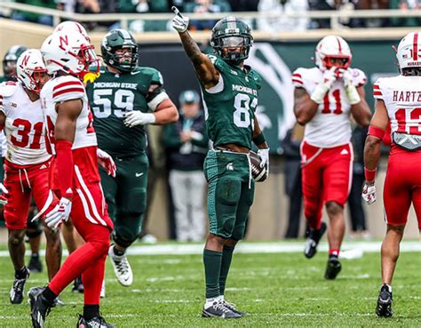 Michigan State Snaps Losing Streak Defeats Nebraska 20 17 On Senior