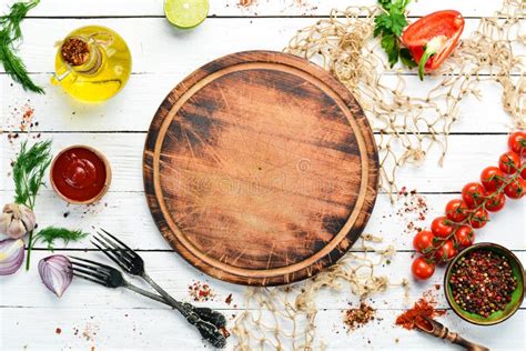 Pancarta De Comida Especias Verduras Y Hierbas En Un Fondo Blanco De Madera Vista Superior