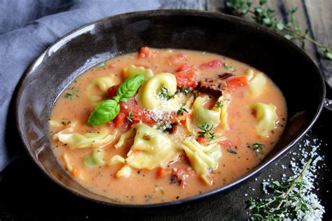 Tortellini Tomaten Suppe Food With Love