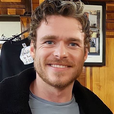 Pin Di Penny Teal Su Richard Madden