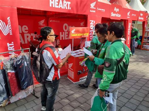 Meriahkan Hajatan Mitra Grab Astra Motor Bali Berikan Layanan Istimewa