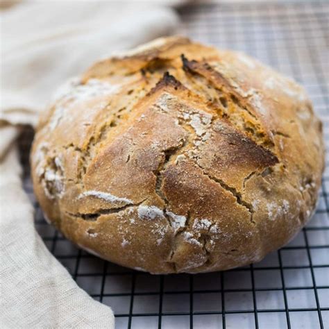 Pain Au Levain Recette Du Levain Et Du Pain La Cerise Sur Le Maillot