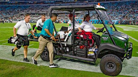 Dolphins Jaguars Suspended After Wr Daewood Davis Carted Off Field