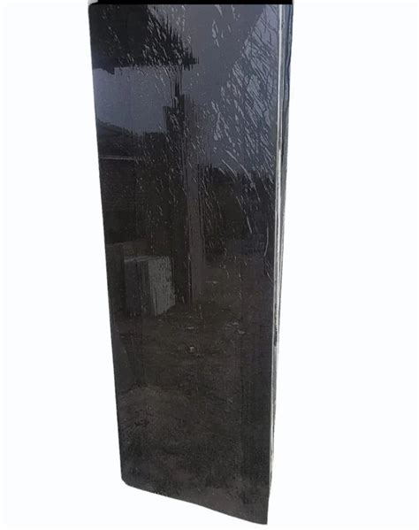 Black Mirror Finished Basalt Stone Slab For Flooring Thickness 20 Mm